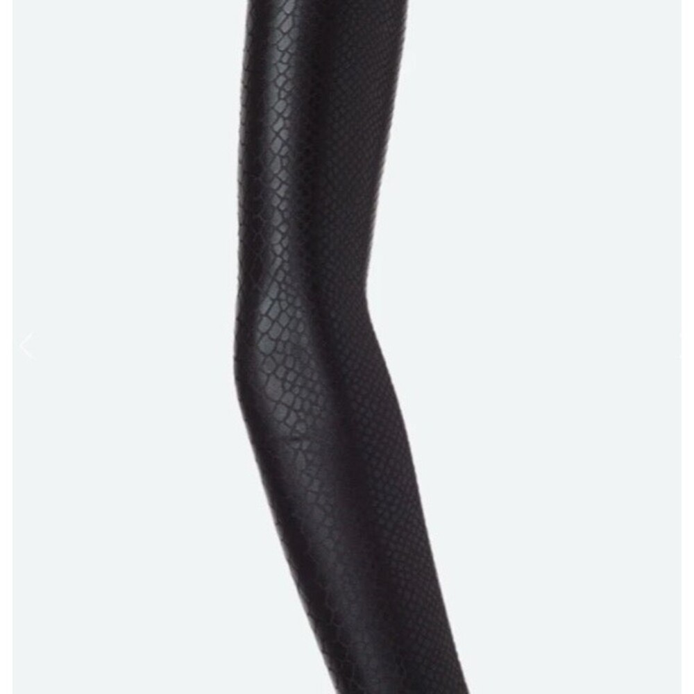 Alta 8 Black Anaconda Arm Sleeves